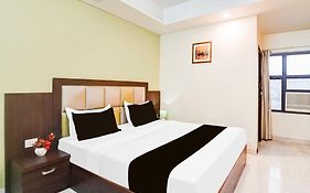 Townhouse Sikar Road Jaipur Formerly Hotel Aroma Inn
